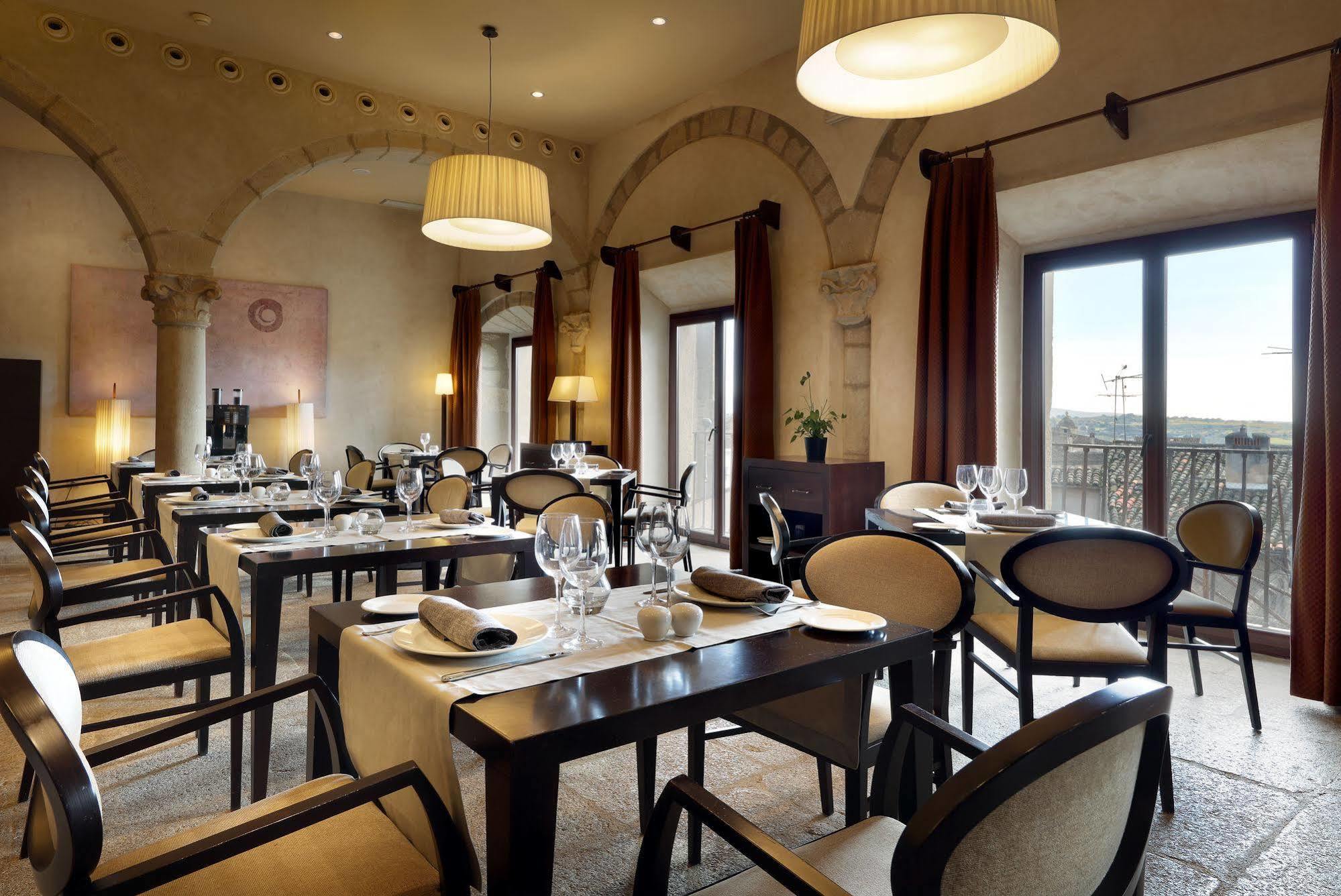Eurostars Palacio De Santa Marta Трухильо Экстерьер фото