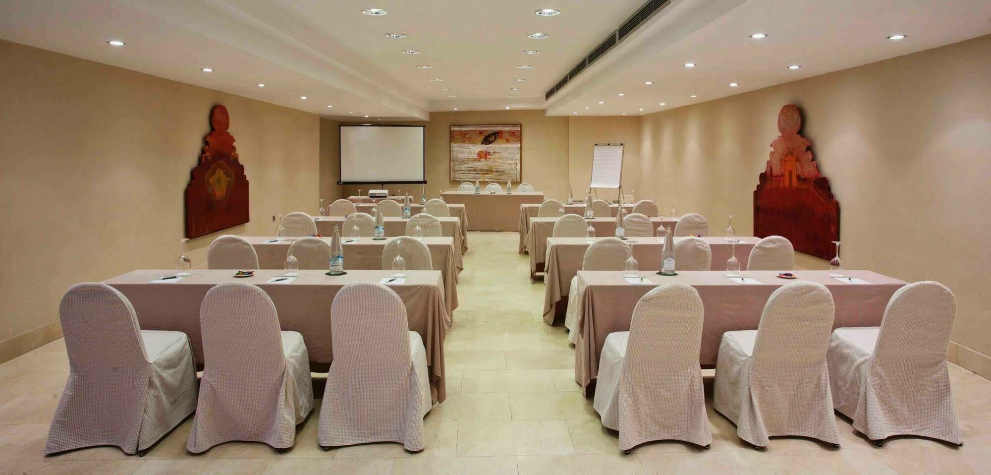 Eurostars Palacio De Santa Marta Трухильо Экстерьер фото